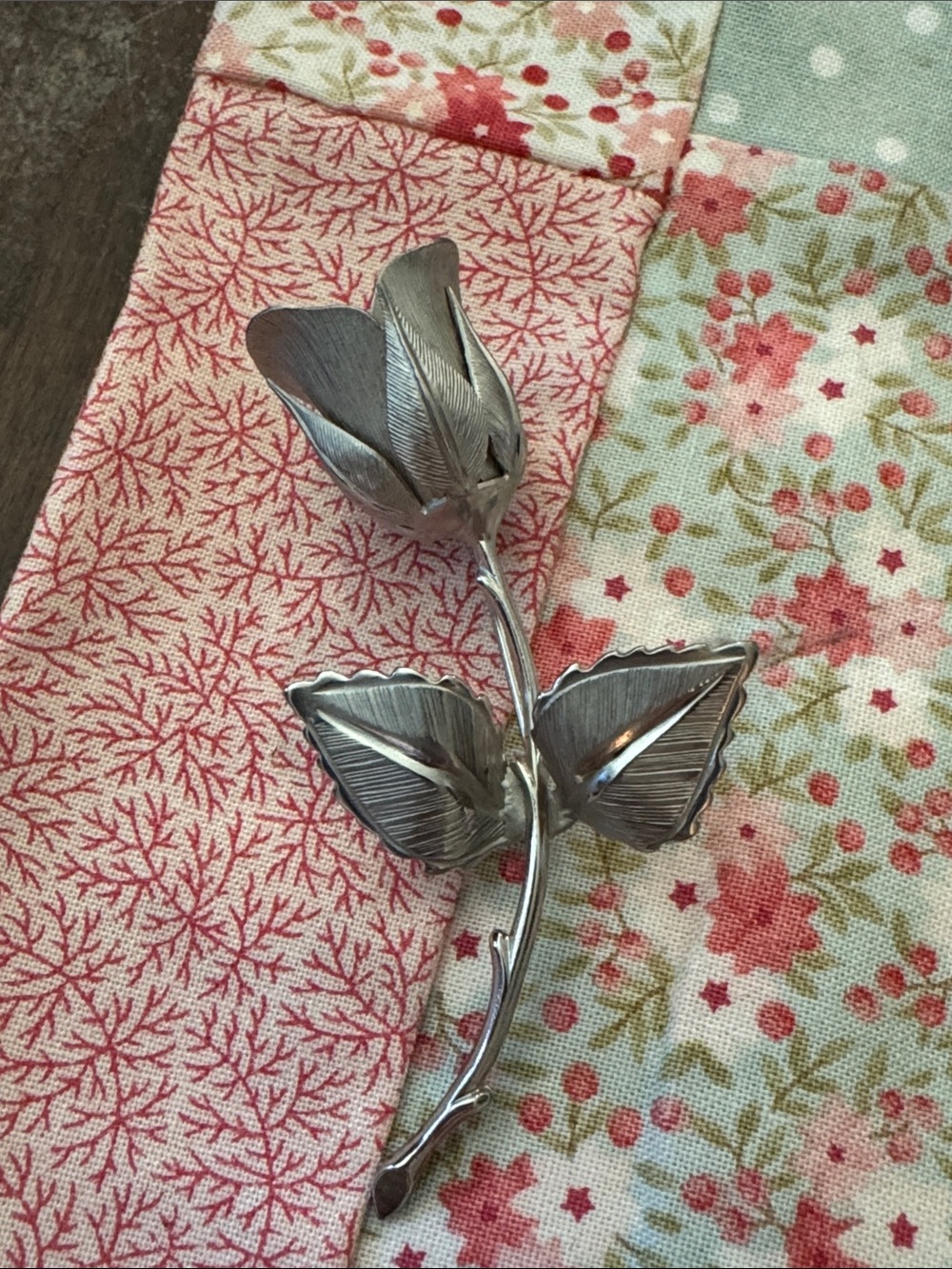 Vintage Giovanni Silver Tone Rose Brooch